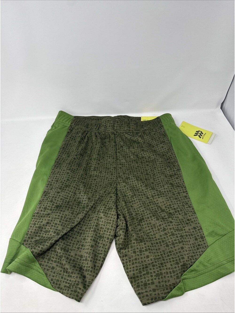 NWT - Snag, All in Motion Men's Green Basketball Short, Size S 191904577436